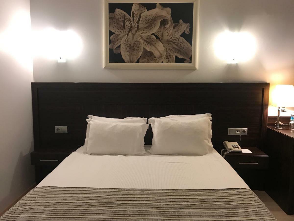 Mim Hotel Provincia di Istanbul Esterno foto