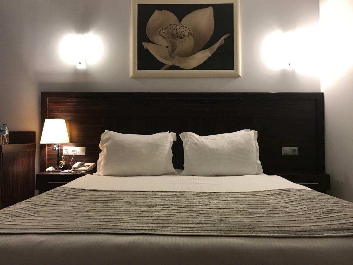 Mim Hotel Provincia di Istanbul Esterno foto